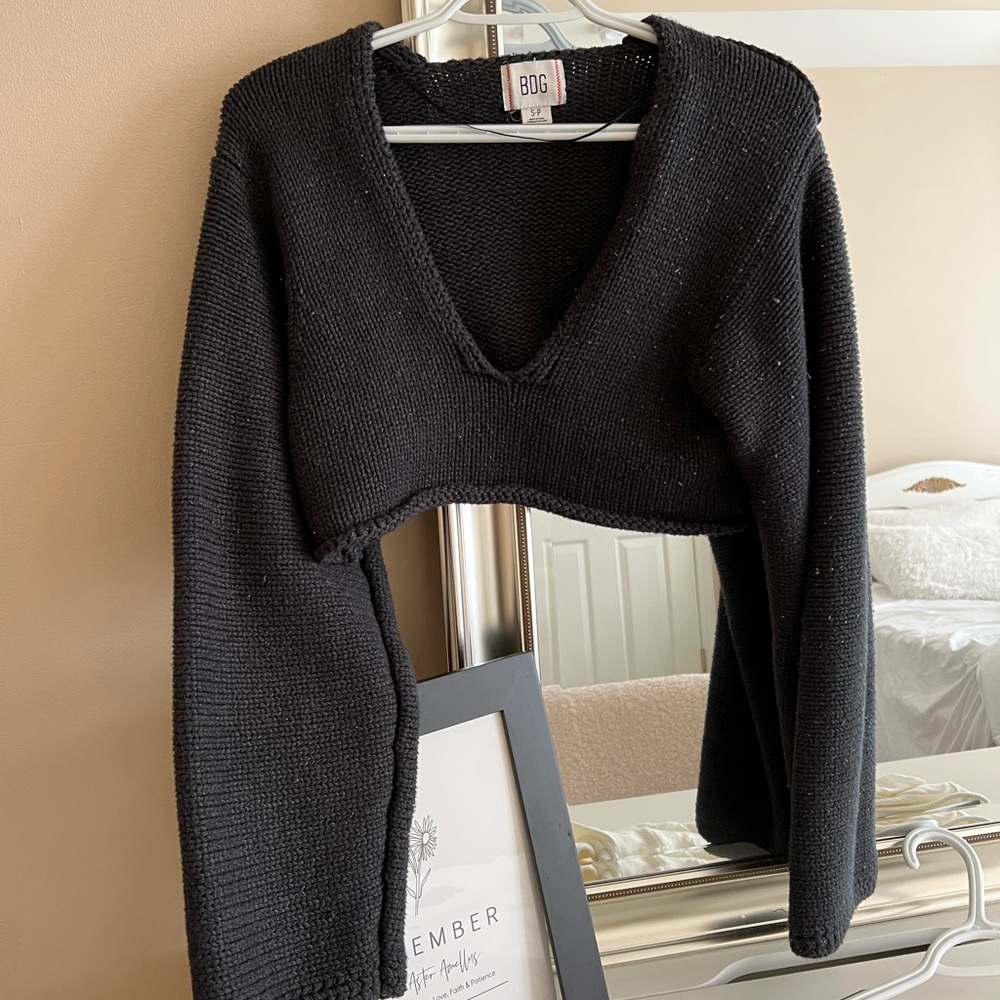 BDG URBAN SWEATER